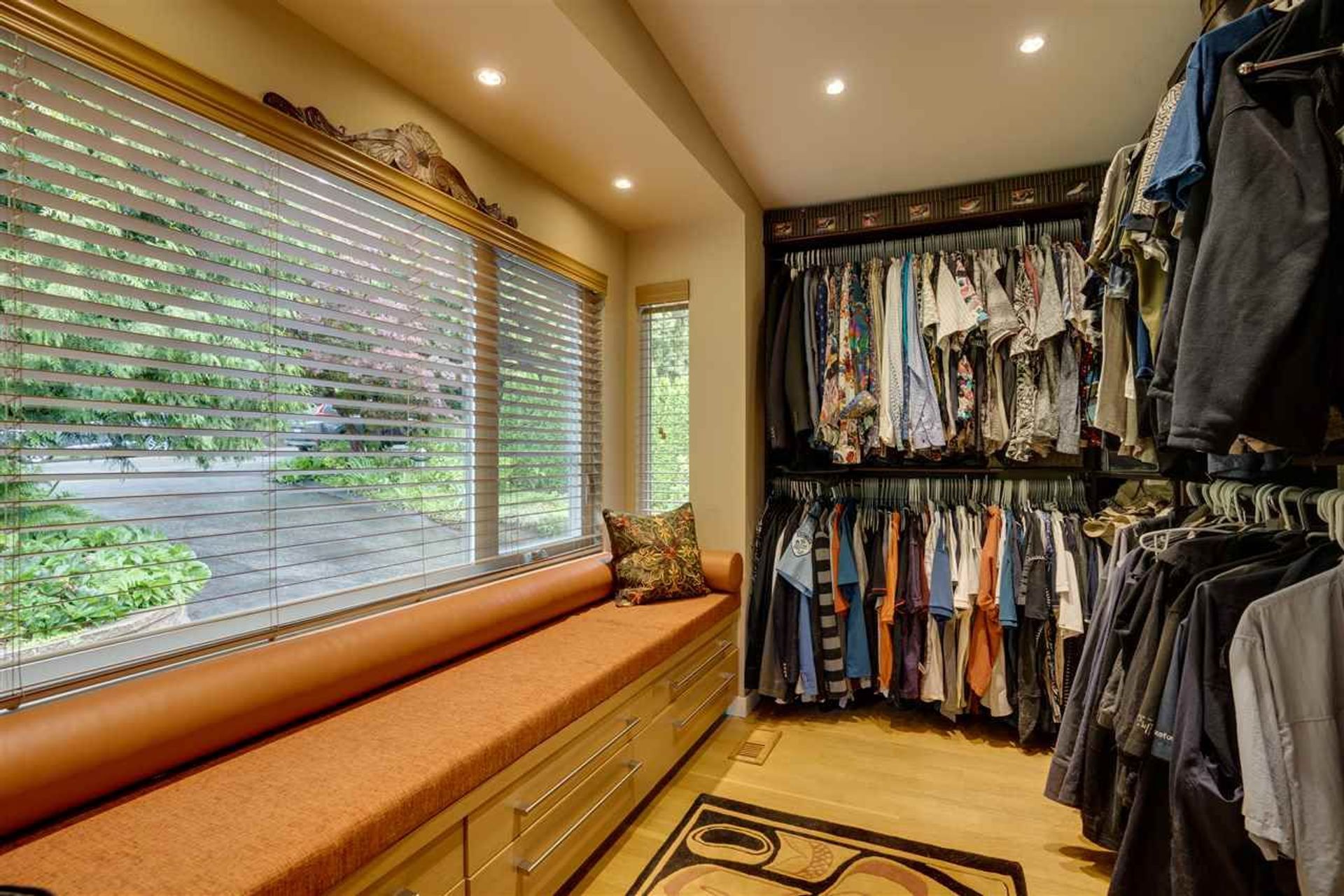 82964 at 618 Plymouth Drive, North Vancouver