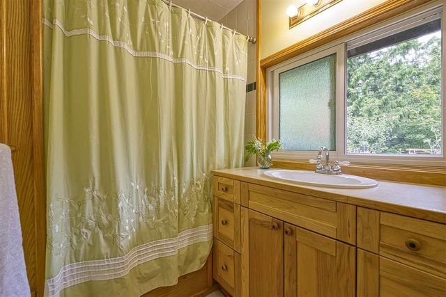 83713 at 162 Osborne Road W, North Vancouver