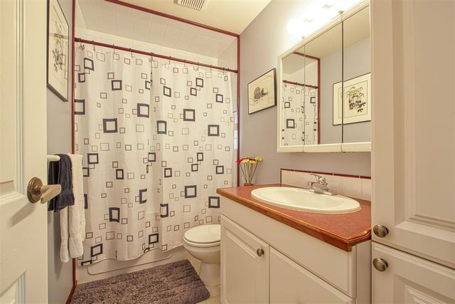 83753 at 162 Osborne Road W, North Vancouver