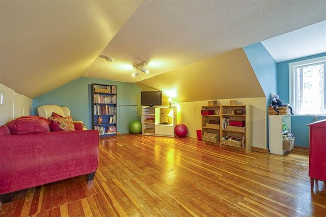 83765 at 162 Osborne Road W, North Vancouver