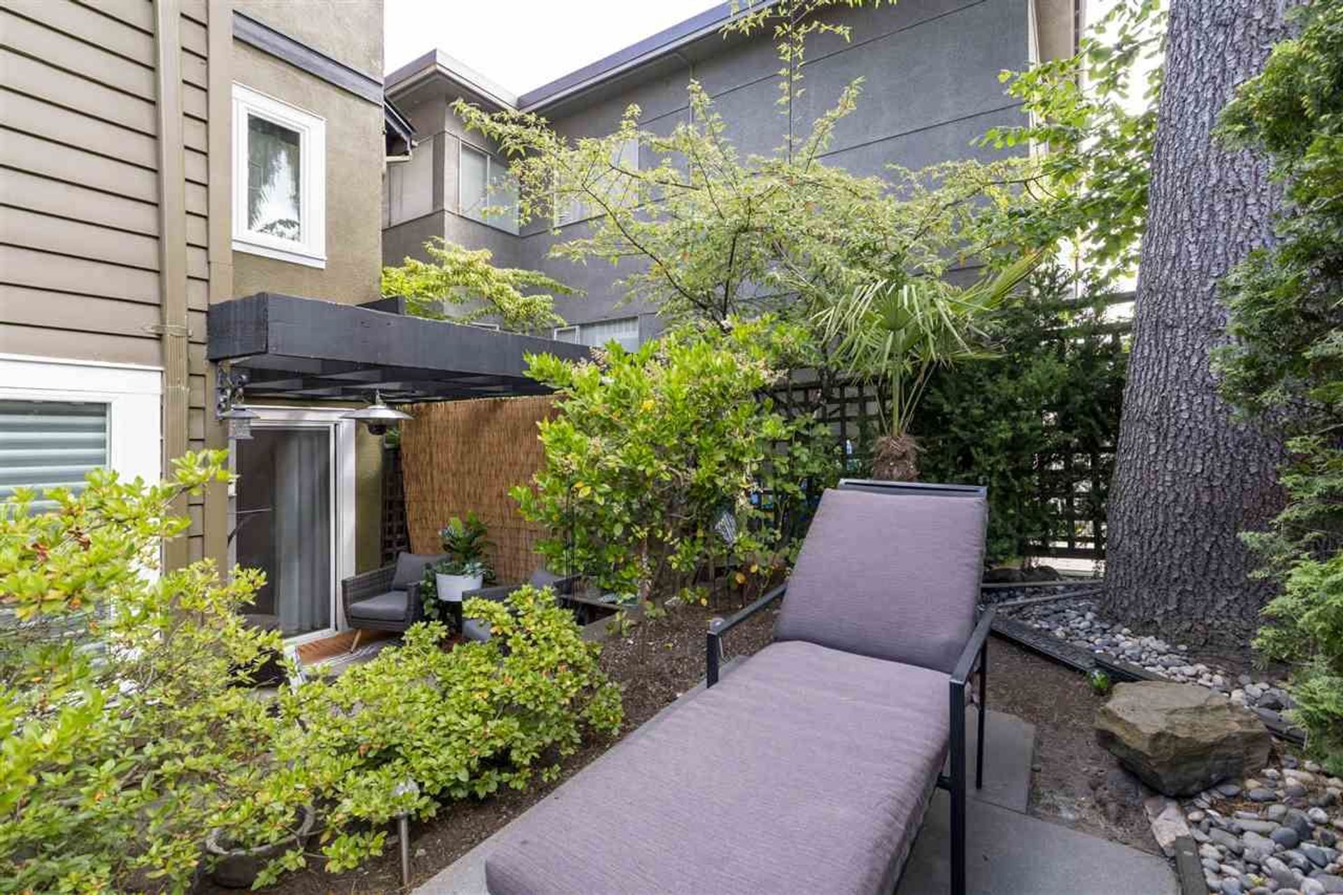 83961 at 2144 W 3rd Avenue, Vancouver West
