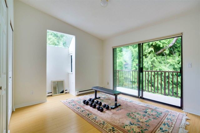 84089 at 1528 Woods Drive, North Vancouver