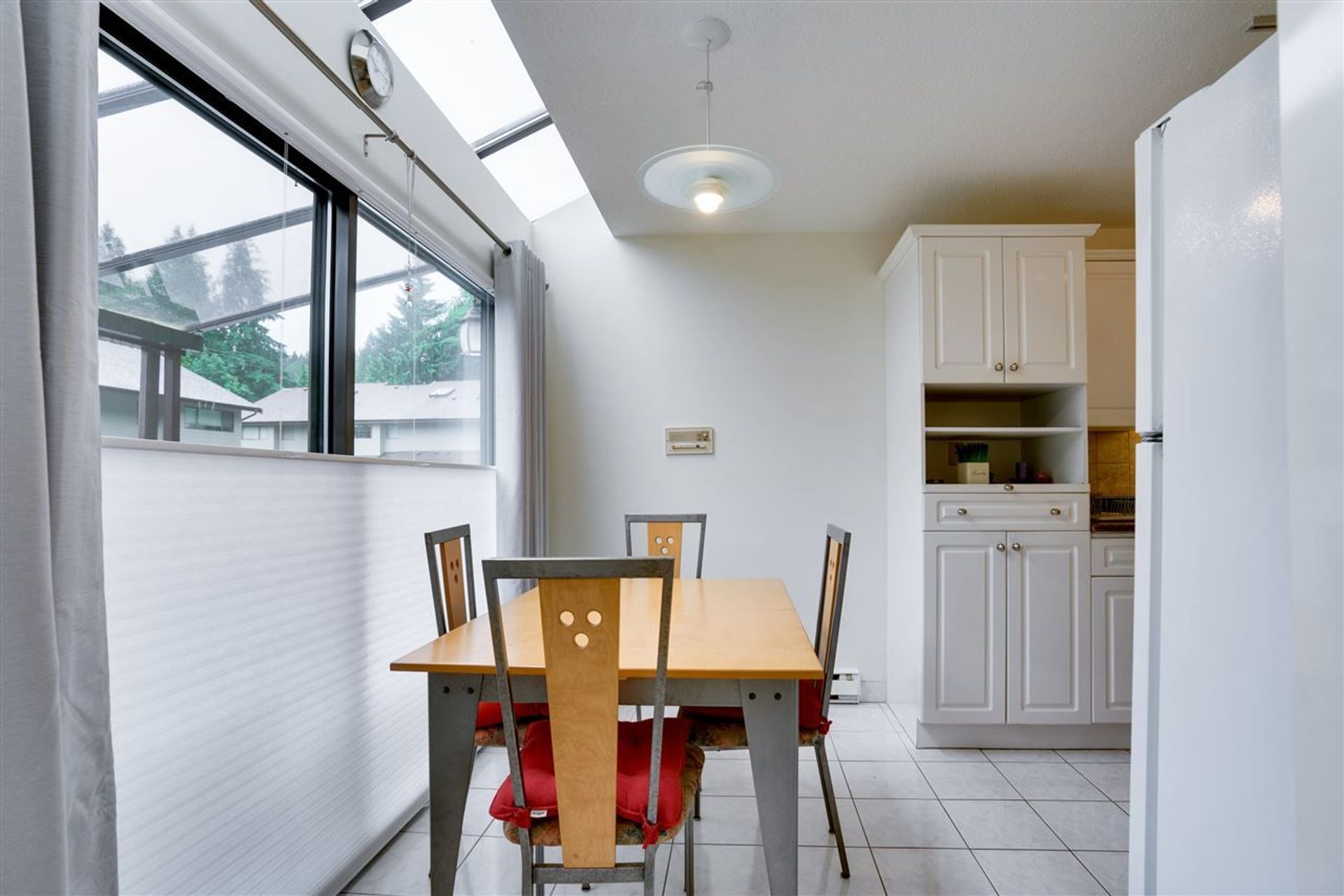 84033 at 1528 Woods Drive, North Vancouver