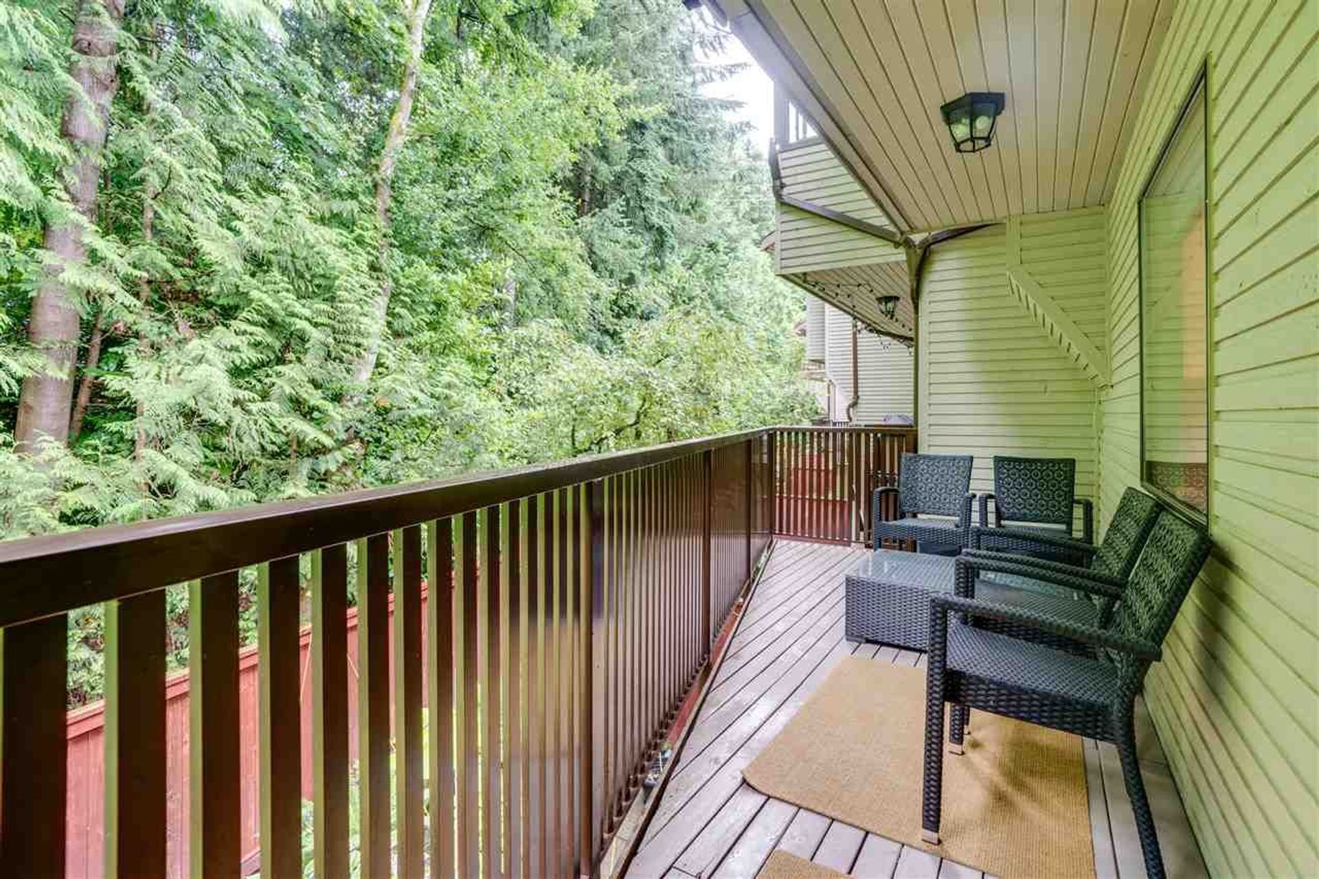84061 at 1528 Woods Drive, North Vancouver