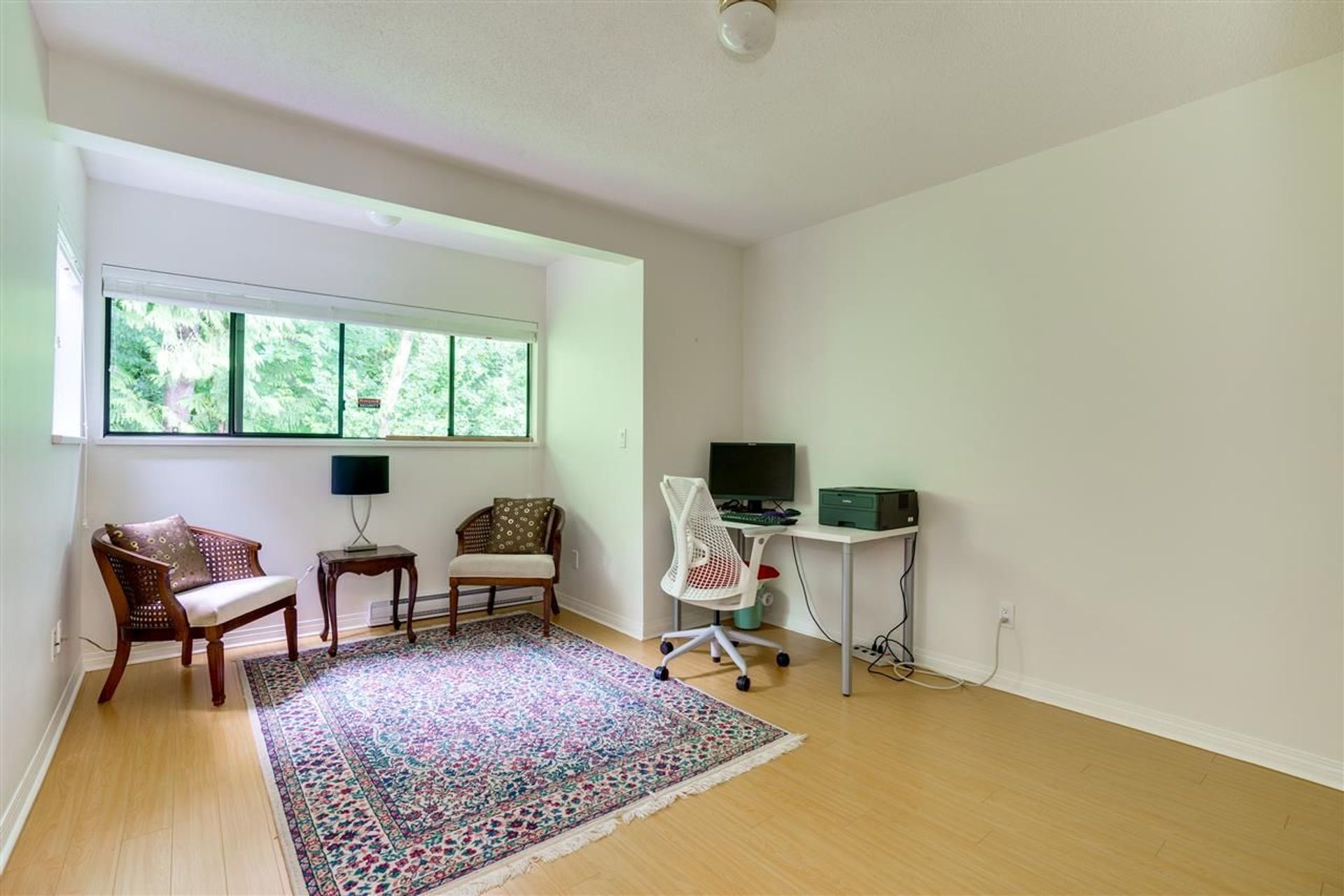 84093 at 1528 Woods Drive, North Vancouver