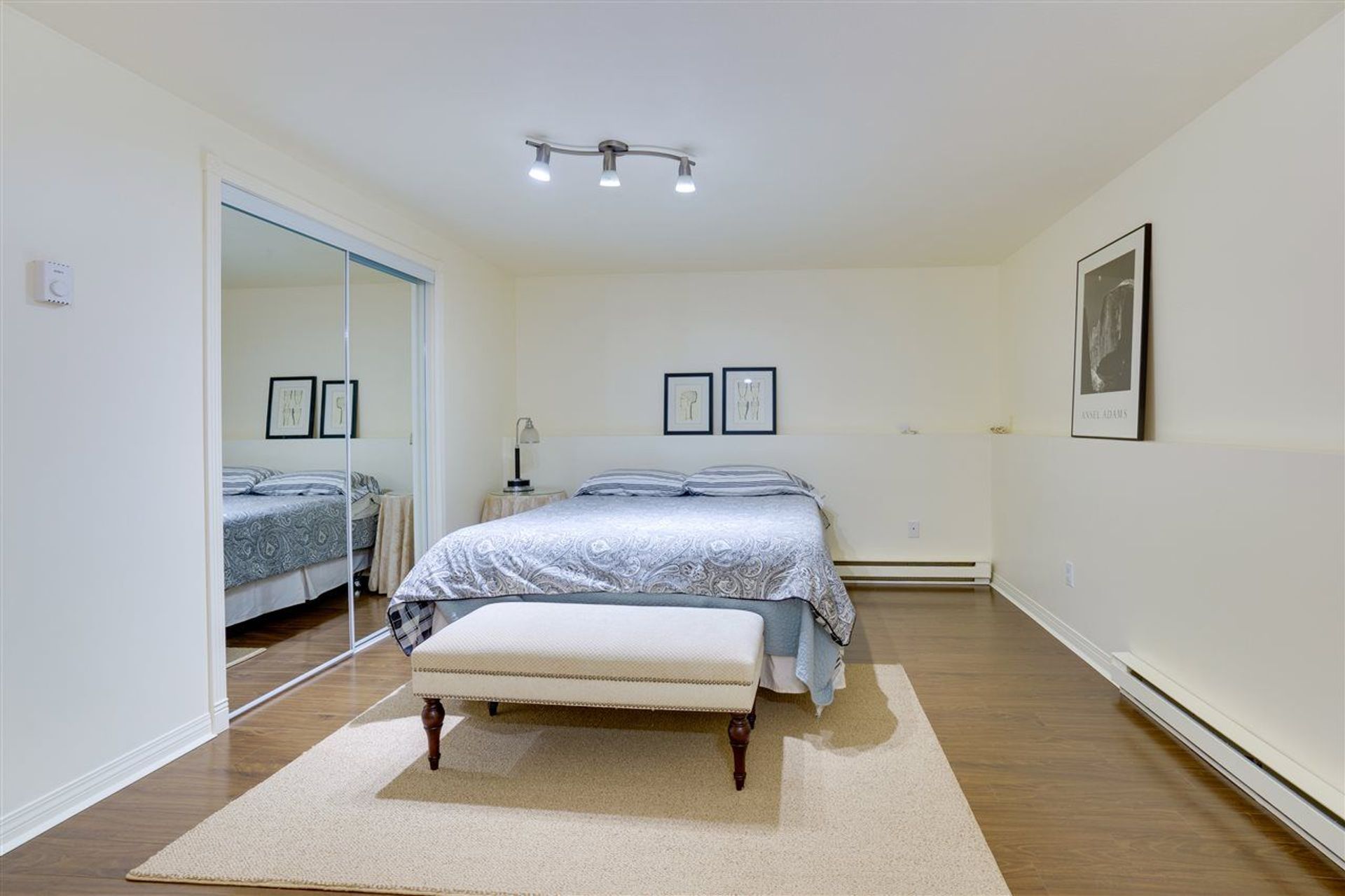 84109 at 1528 Woods Drive, North Vancouver