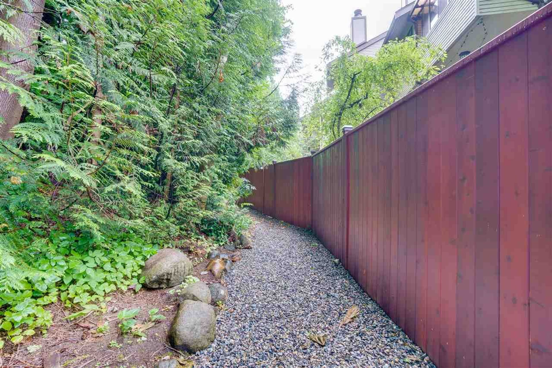 84141 at 1528 Woods Drive, North Vancouver