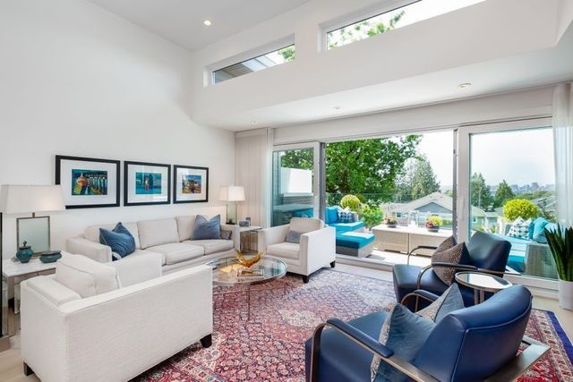 84216 at 350 5th Street E, North Vancouver