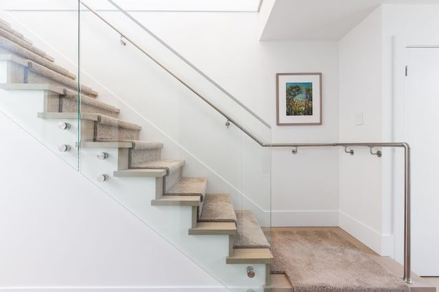 84276 at 350 5th Street E, North Vancouver