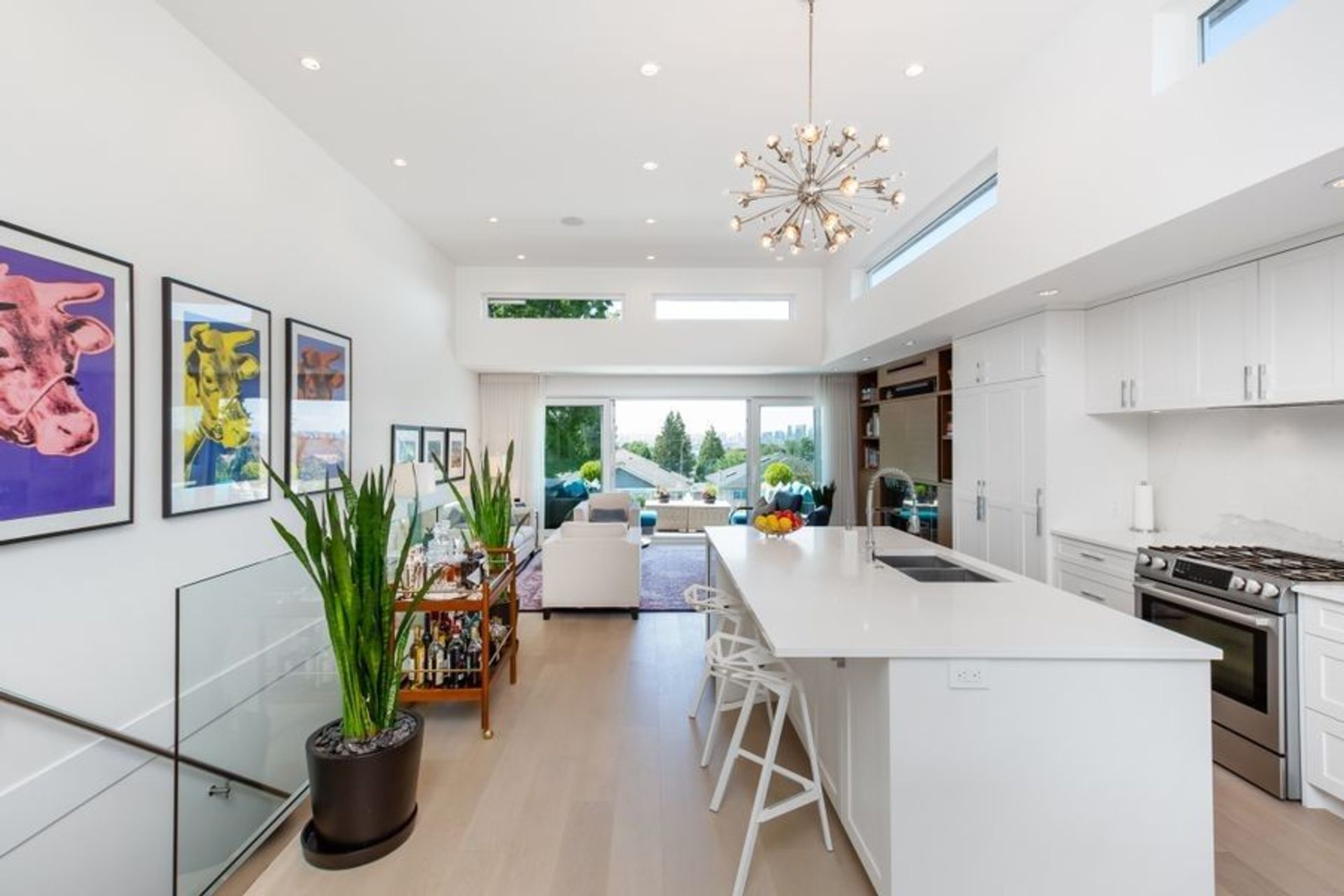 84248 at 350 5th Street E, North Vancouver