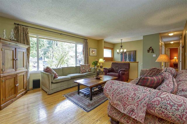85163 at 2821 William Avenue, North Vancouver