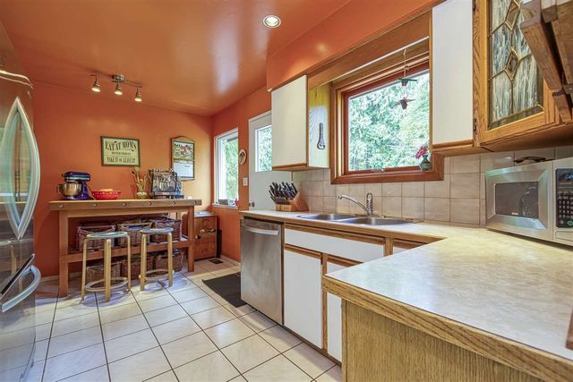 85179 at 2821 William Avenue, North Vancouver