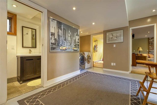 85235 at 2821 William Avenue, North Vancouver