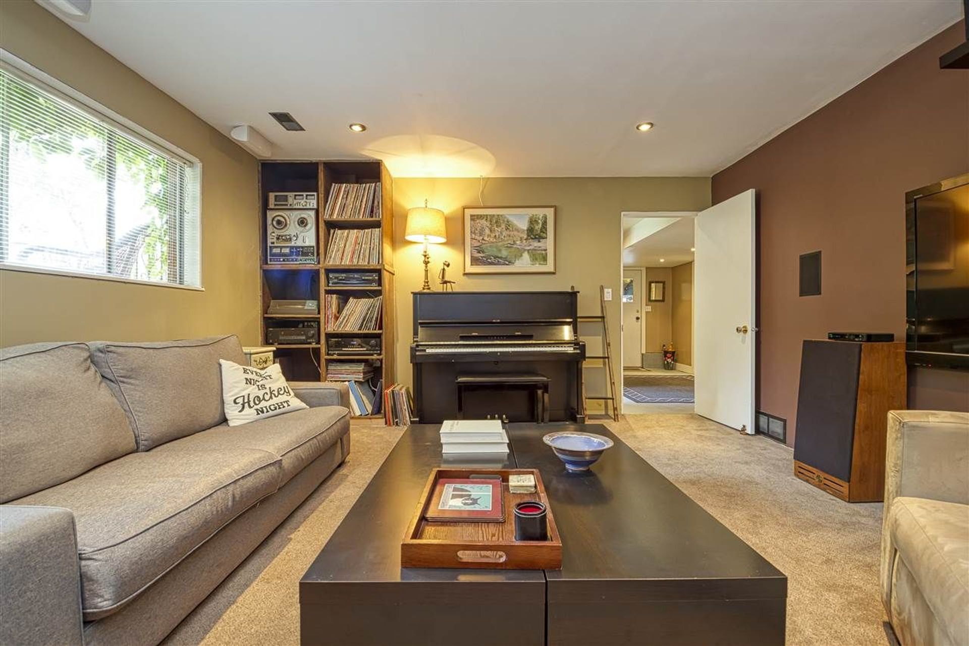 85231 at 2821 William Avenue, North Vancouver