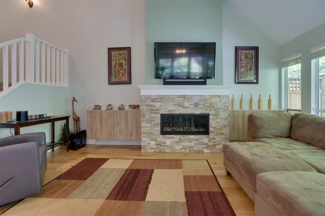 85849 at 36 - 1001 Northlands Drive, North Vancouver