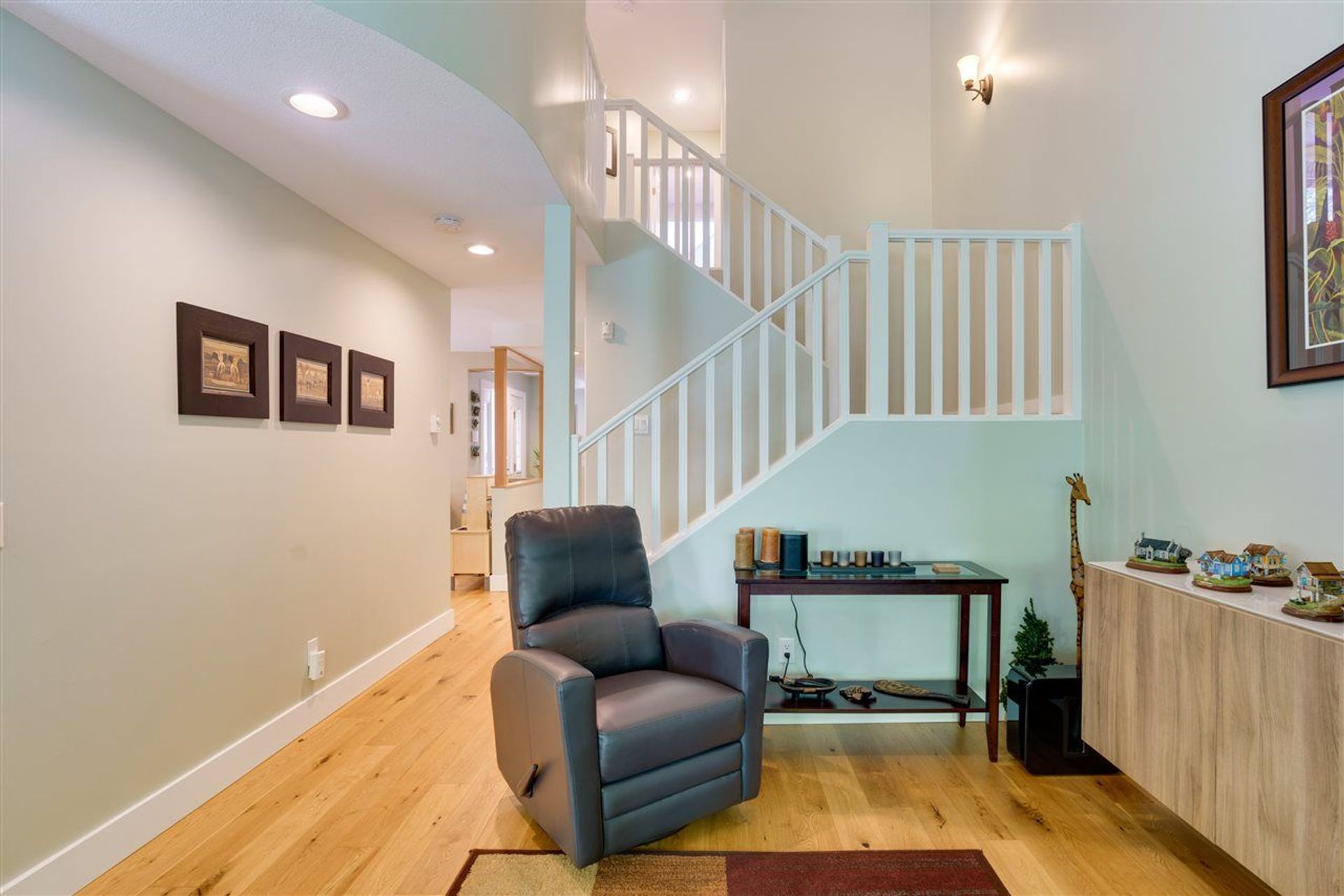 85857 at 36 - 1001 Northlands Drive, North Vancouver