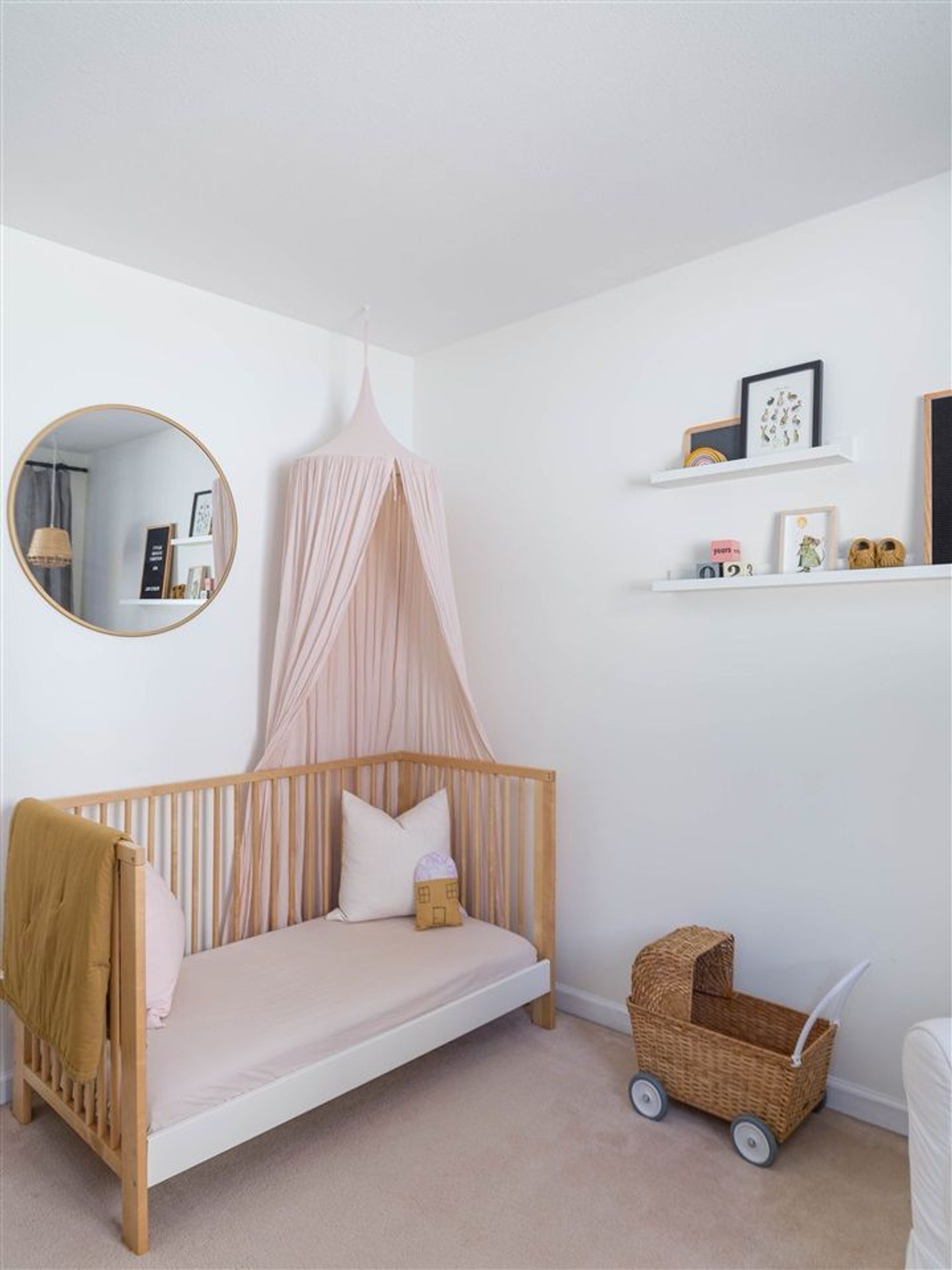 86722 at 104 - 1702 Chesterfield Avenue, North Vancouver