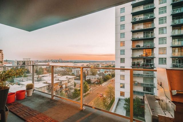 86830 at 806 - 158 13th Street W, North Vancouver