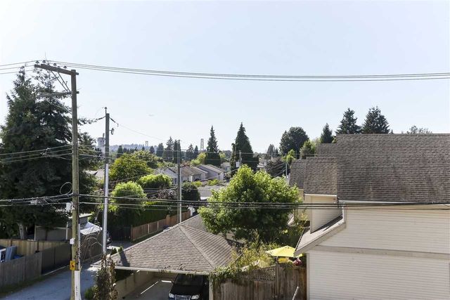 86907 at 308 - 1201 16th Street W, North Vancouver