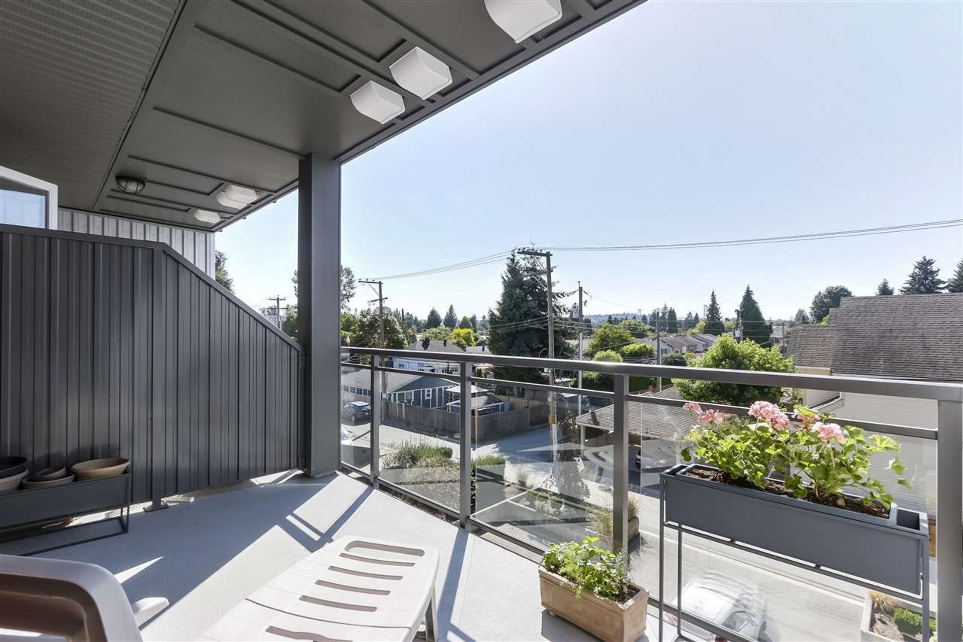 86899 at 308 - 1201 16th Street W, North Vancouver