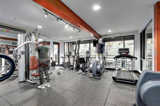 723-w-3rd-street-harbourside-nor at 424 - 723 W 3rd Street, Harbourside, North Vancouver