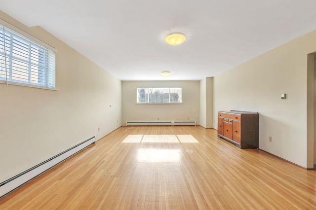 528-e-9th-street-boulevard-north at 528 E 9th Street, Boulevard, North Vancouver