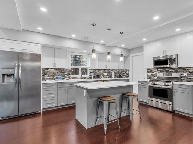 762-e-13th-street-boulevard-nort at 762 E 13th Street, Boulevard, North Vancouver