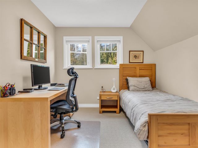 885-canyon-boulevard-canyon-heig at 885 Canyon Boulevard, Canyon Heights NV, North Vancouver