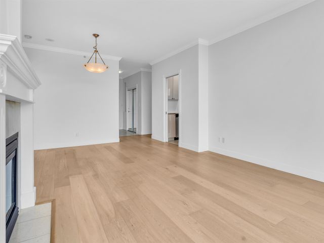 160-e-13th-street-central-lonsda at 1304 - 160 E 13th Street, Central Lonsdale, North Vancouver