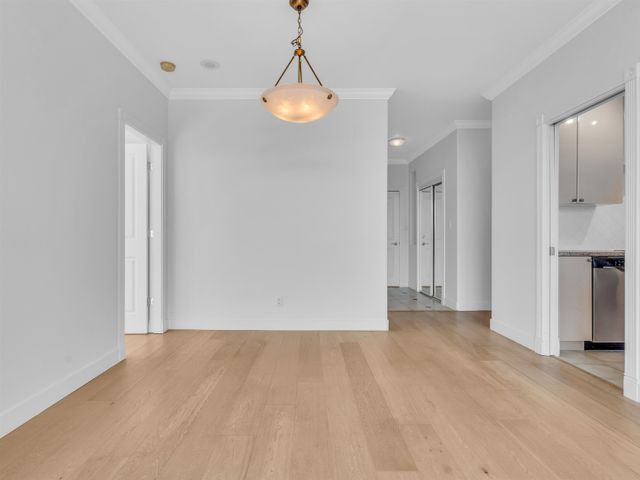 160-e-13th-street-central-lonsda at 1304 - 160 E 13th Street, Central Lonsdale, North Vancouver