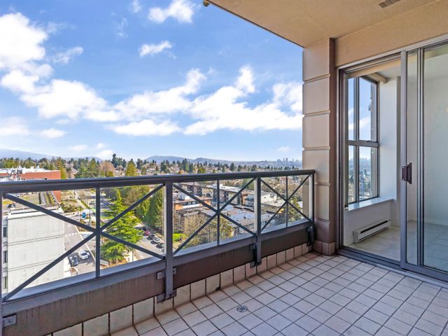 160-e-13th-street-central-lonsda at 1304 - 160 E 13th Street, Central Lonsdale, North Vancouver