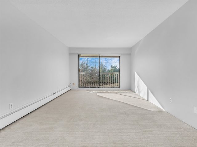 270-w-3rd-street-lower-lonsdale- at 307 - 270 W 3rd Street, Lower Lonsdale, North Vancouver