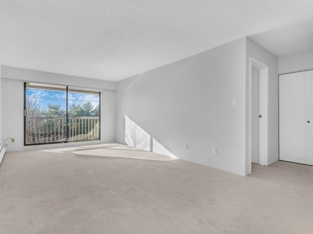 270-w-3rd-street-lower-lonsdale- at 307 - 270 W 3rd Street, Lower Lonsdale, North Vancouver