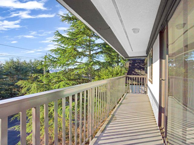 270-w-3rd-street-lower-lonsdale- at 307 - 270 W 3rd Street, Lower Lonsdale, North Vancouver