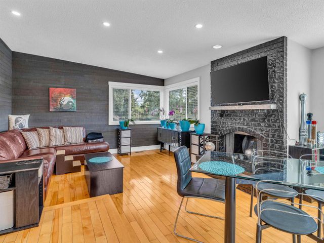 1989-dunstone-place-blueridge-nv at 1989 Dunstone Place, Blueridge NV, North Vancouver