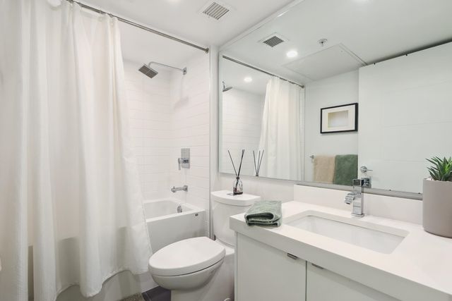 311-e-16-avenue-mount-pleasant-ve-vancouver-east-08 at 218 - 311 E 16 Avenue, Mount Pleasant VE, Vancouver East