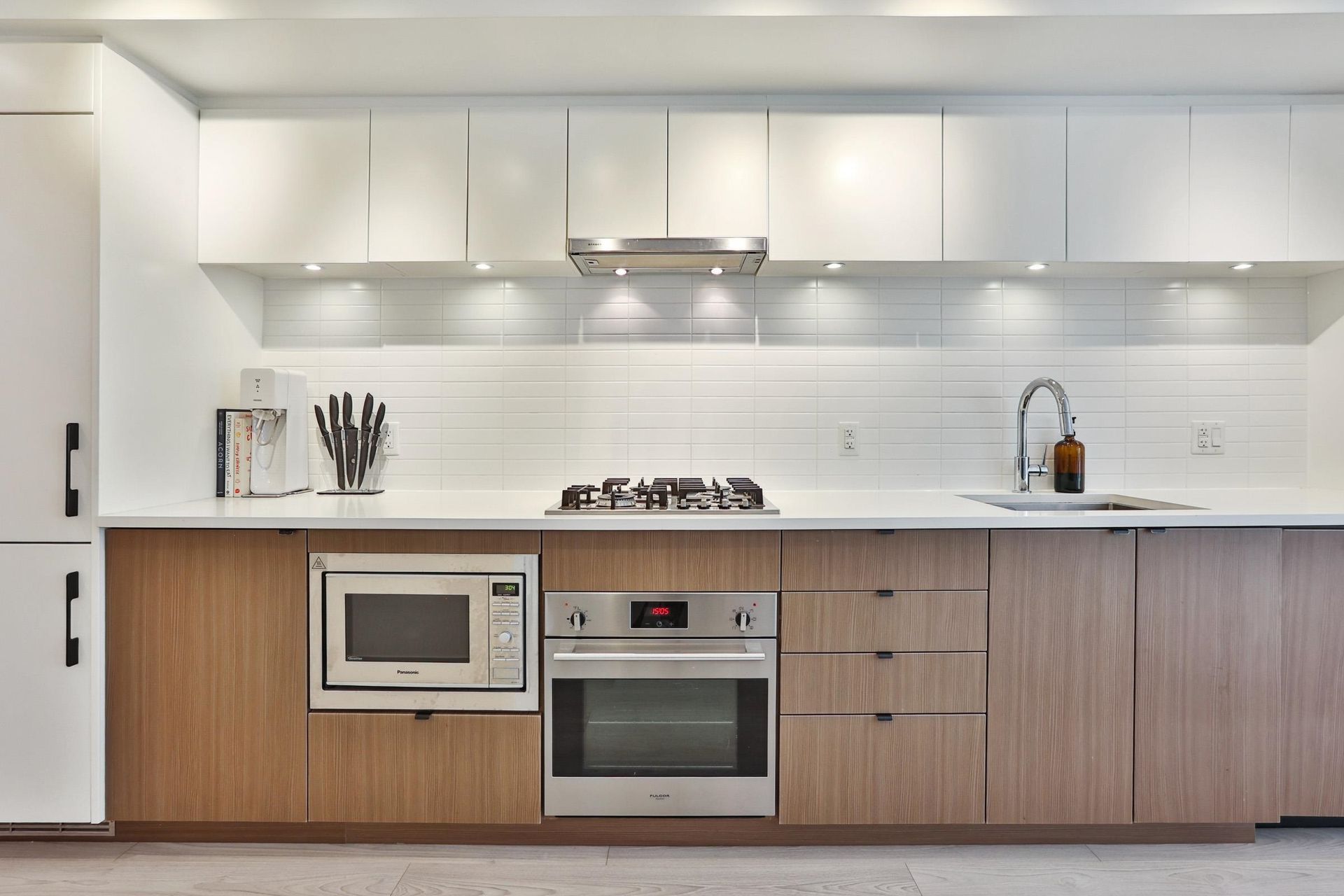 311-e-16-avenue-mount-pleasant-ve-vancouver-east-05 at 218 - 311 E 16 Avenue, Mount Pleasant VE, Vancouver East