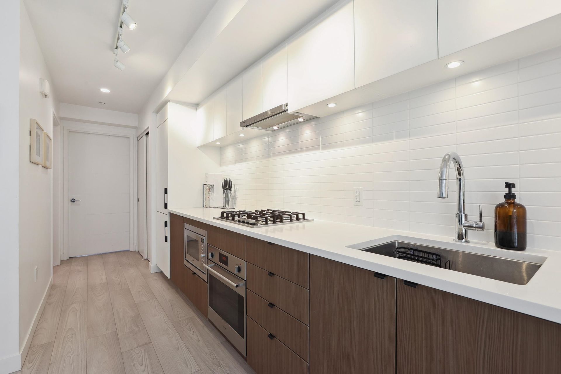 311-e-16-avenue-mount-pleasant-ve-vancouver-east-06 at 218 - 311 E 16 Avenue, Mount Pleasant VE, Vancouver East