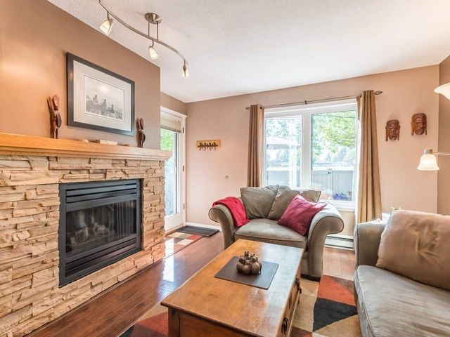 87023 at 103 - 1523 Bowser Avenue, North Vancouver