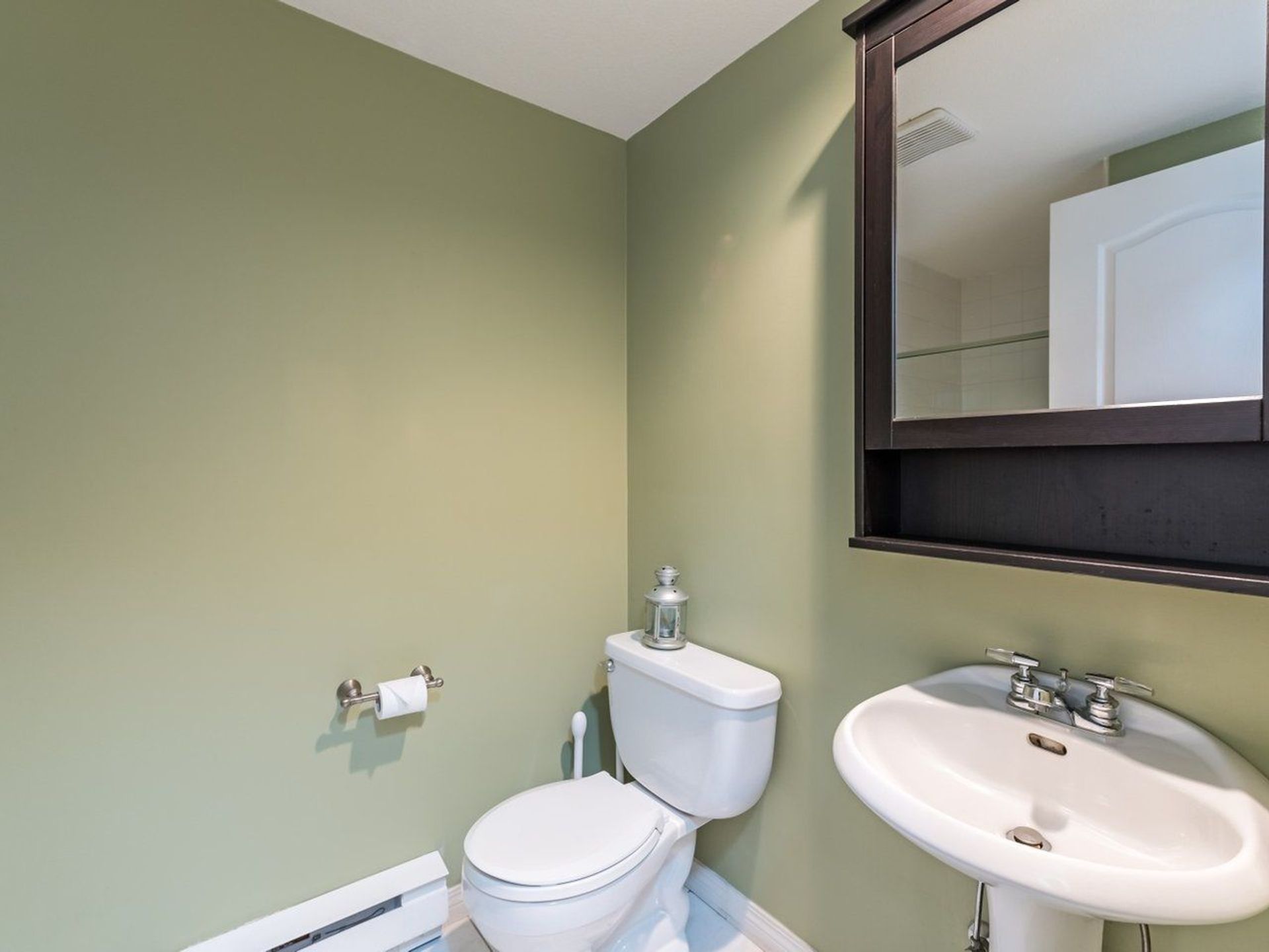 87067 at 103 - 1523 Bowser Avenue, North Vancouver