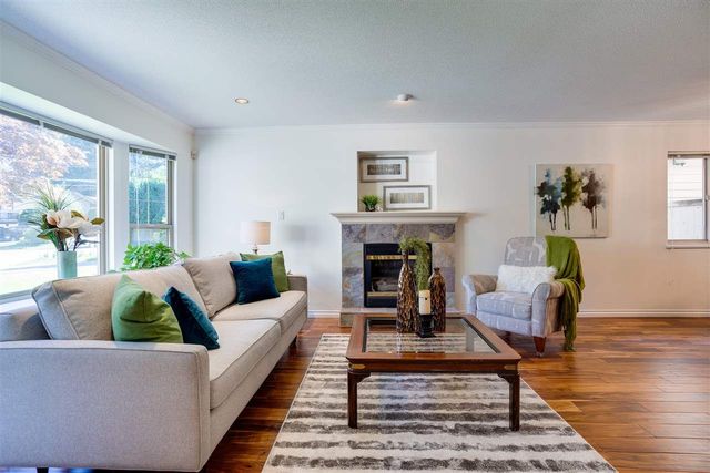 87530 at 3265 Chaucer Avenue, North Vancouver