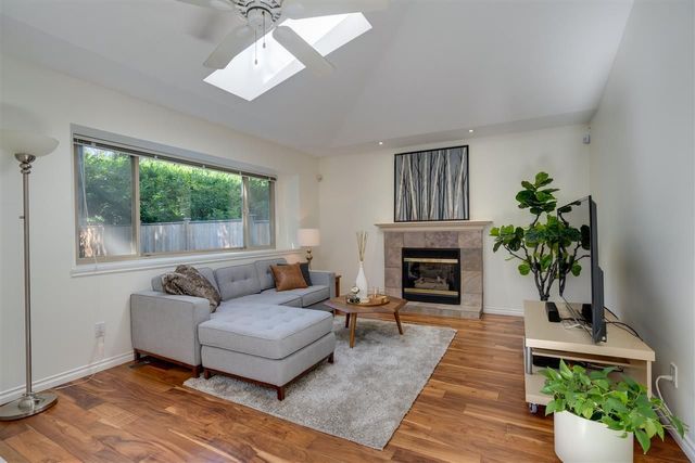87534 at 3265 Chaucer Avenue, North Vancouver