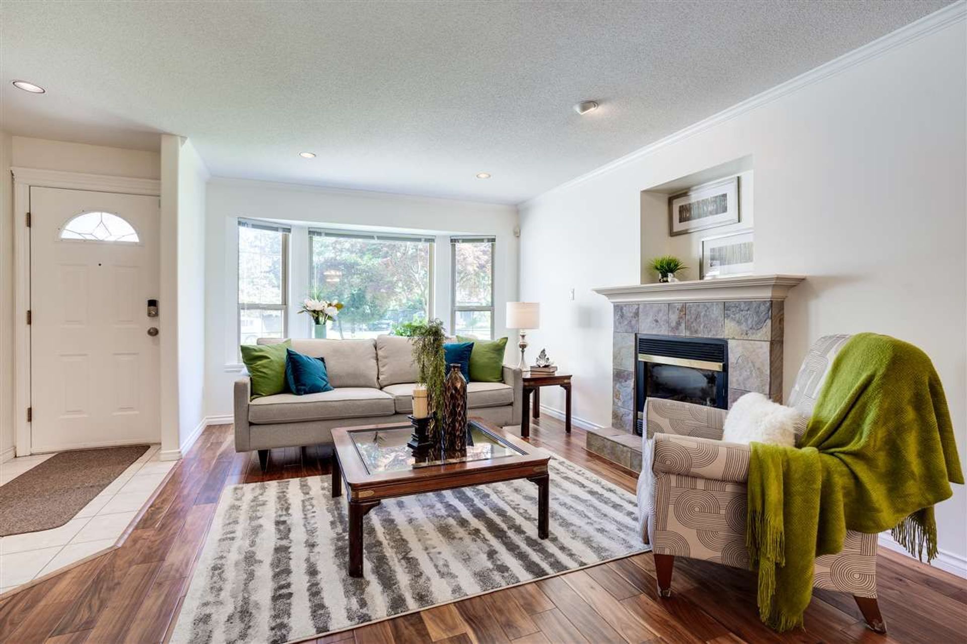 87542 at 3265 Chaucer Avenue, North Vancouver