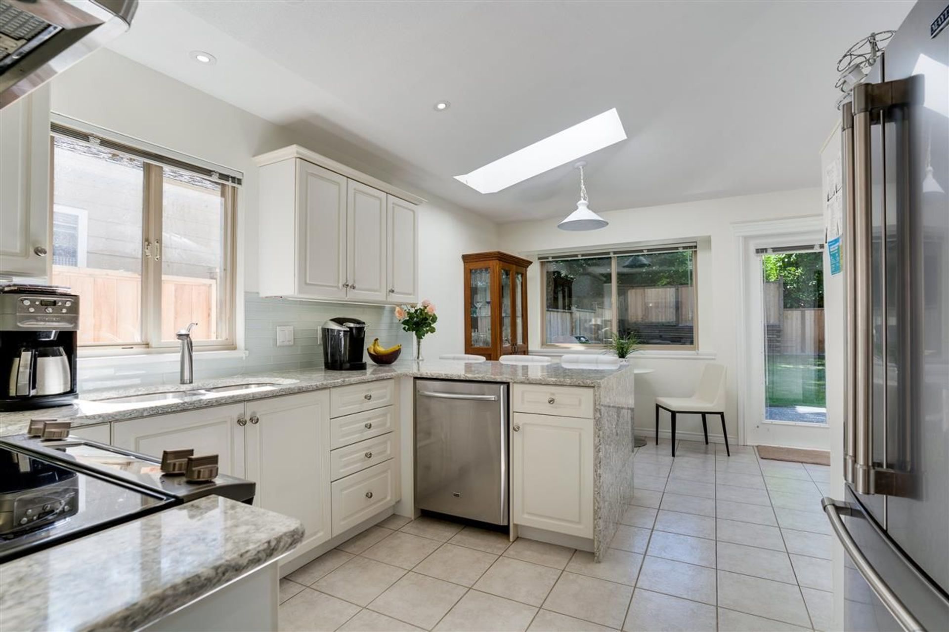 87554 at 3265 Chaucer Avenue, North Vancouver