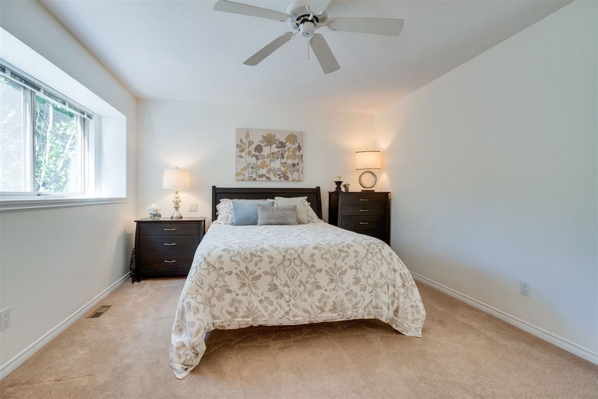 87590 at 3265 Chaucer Avenue, North Vancouver