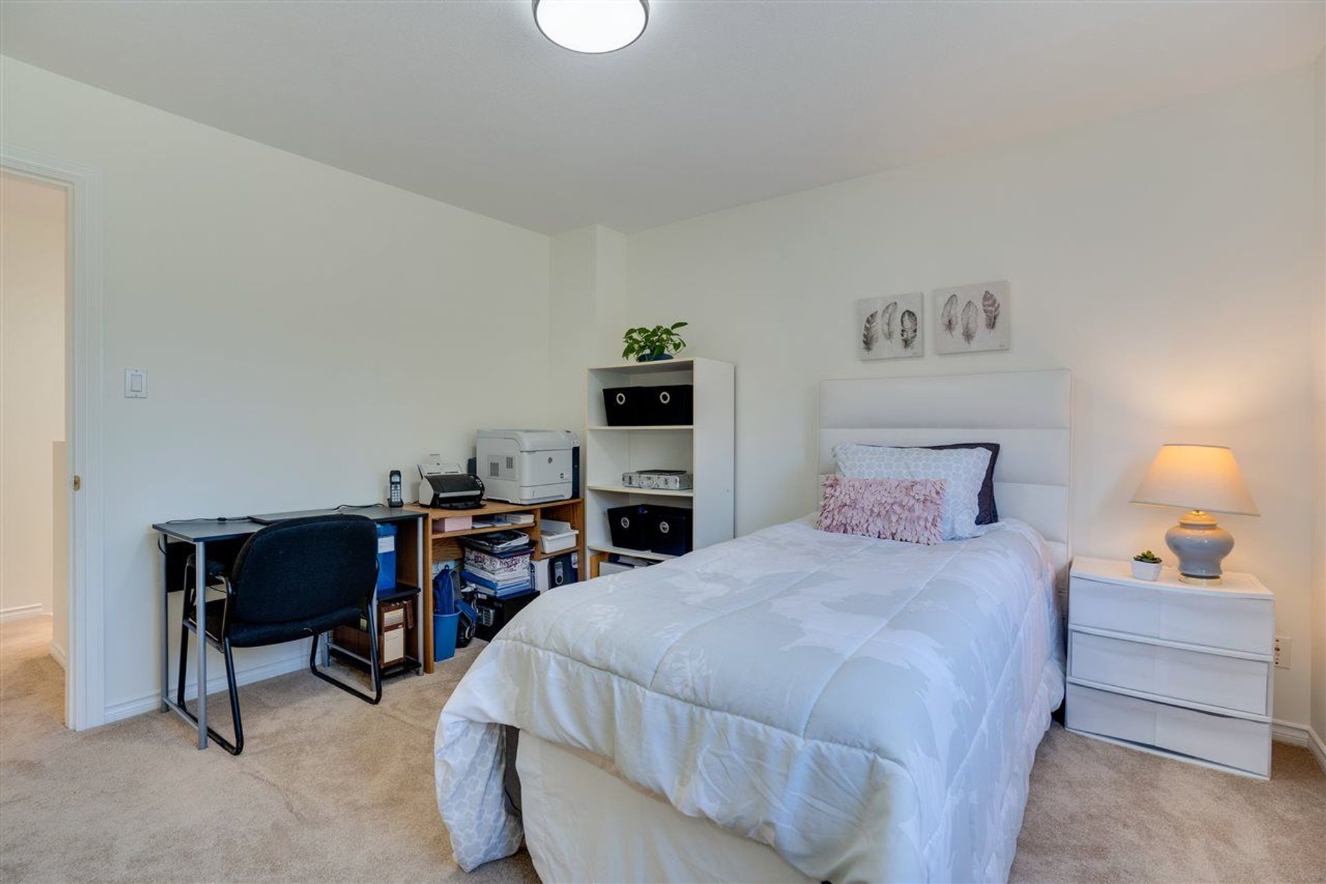 87606 at 3265 Chaucer Avenue, North Vancouver