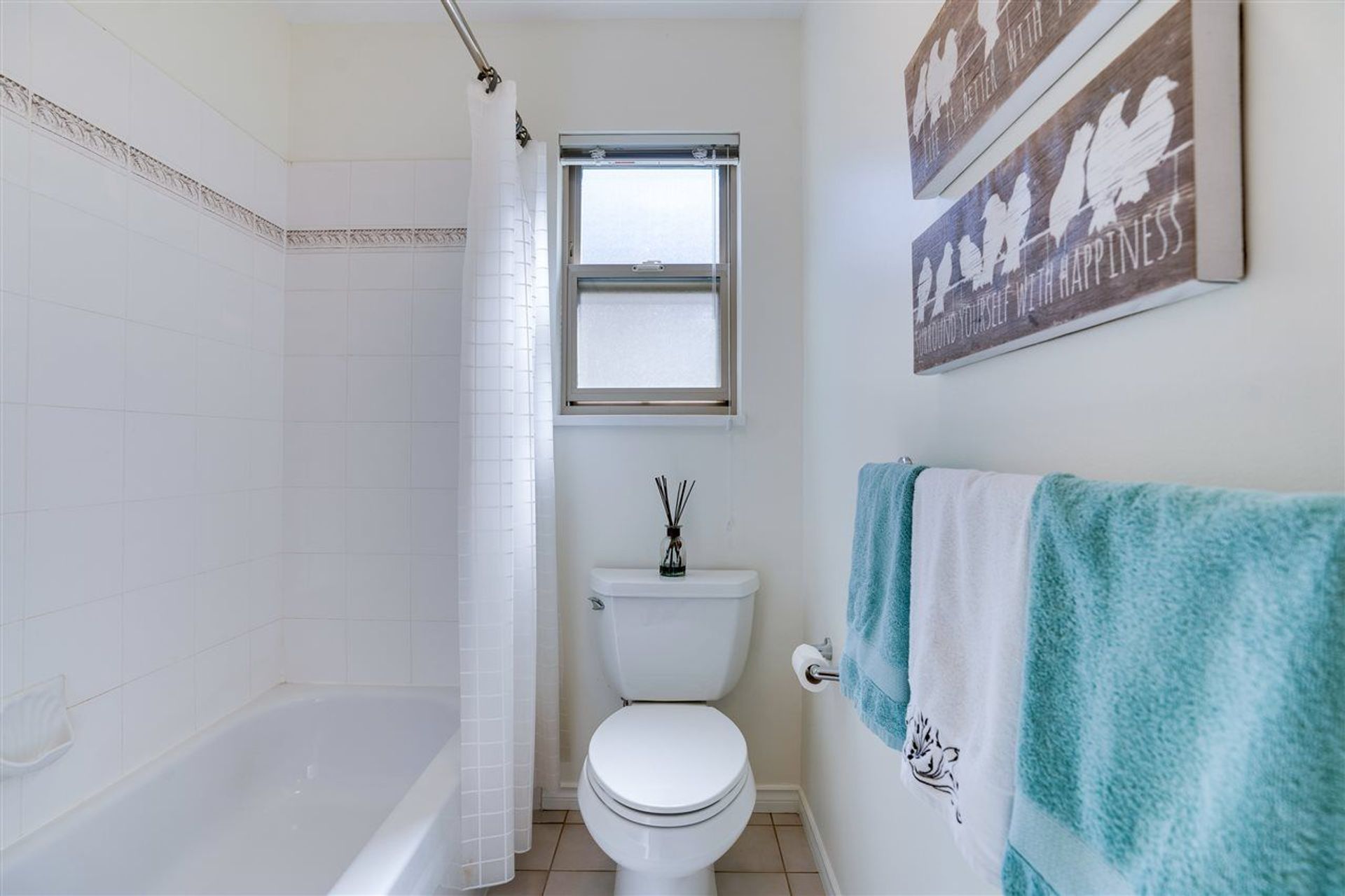 87622 at 3265 Chaucer Avenue, North Vancouver