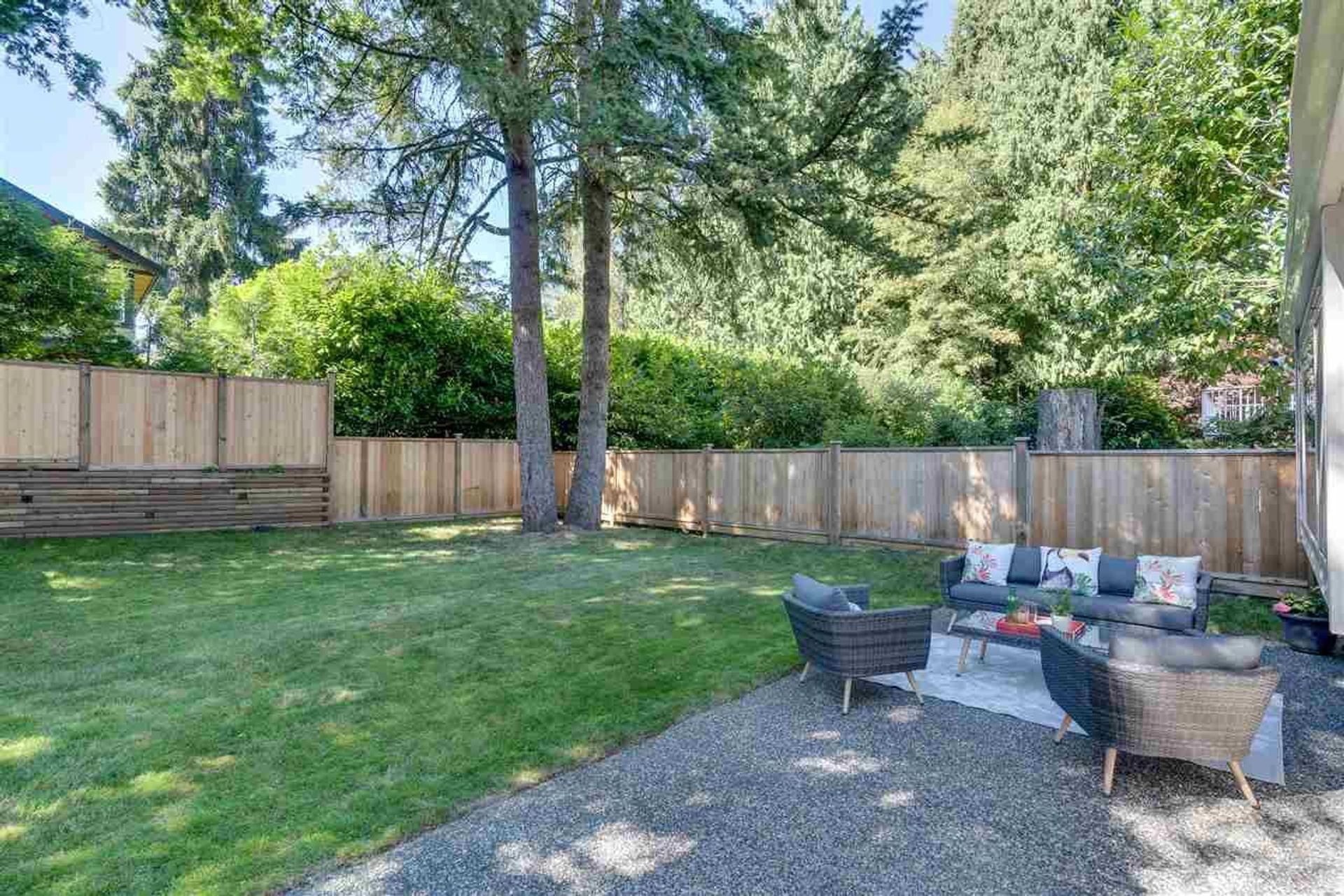 87634 at 3265 Chaucer Avenue, North Vancouver