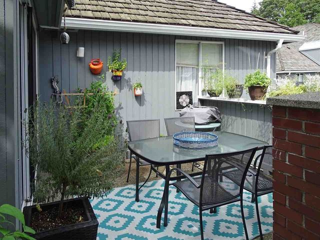 87747 at 6 - 1925 Indian River Crescent, North Vancouver