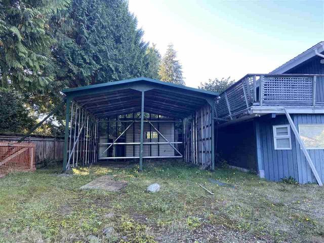 87911 at 2871 St Christophers Road, North Vancouver